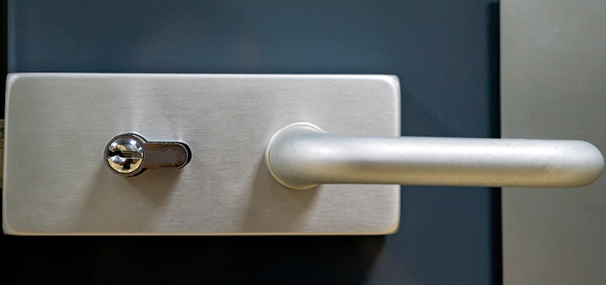 Change Patio Door Locks in University, Florida